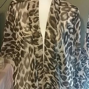 Leopard sheer  shrug (junior plus )